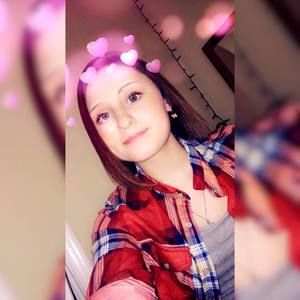 Meet your Posher, Selena